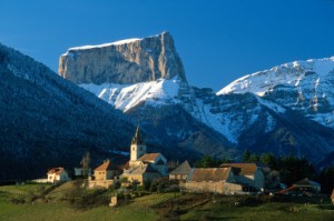 Unfortunately I couldn't photograph the iconic Mt Aiguille today, so here's a photo from better days. Courtesy eupedia.com